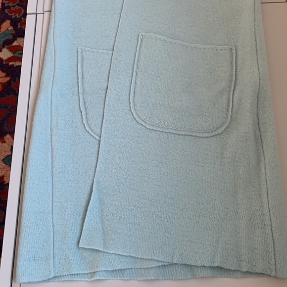 Light blue knitted raw edge vest overcoat - Picture 9 of 11